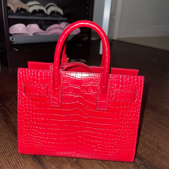 Saint Laurent - Picture 2 of 5